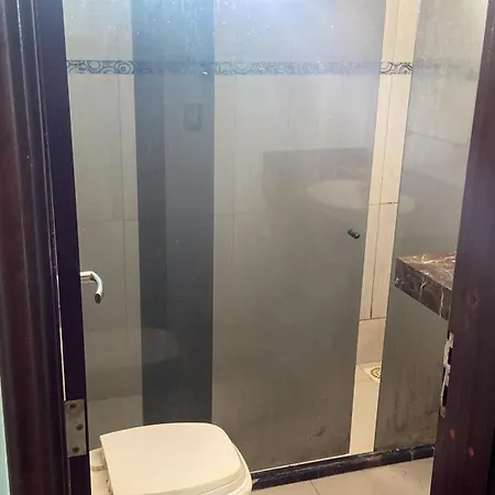 Manu Hotel *